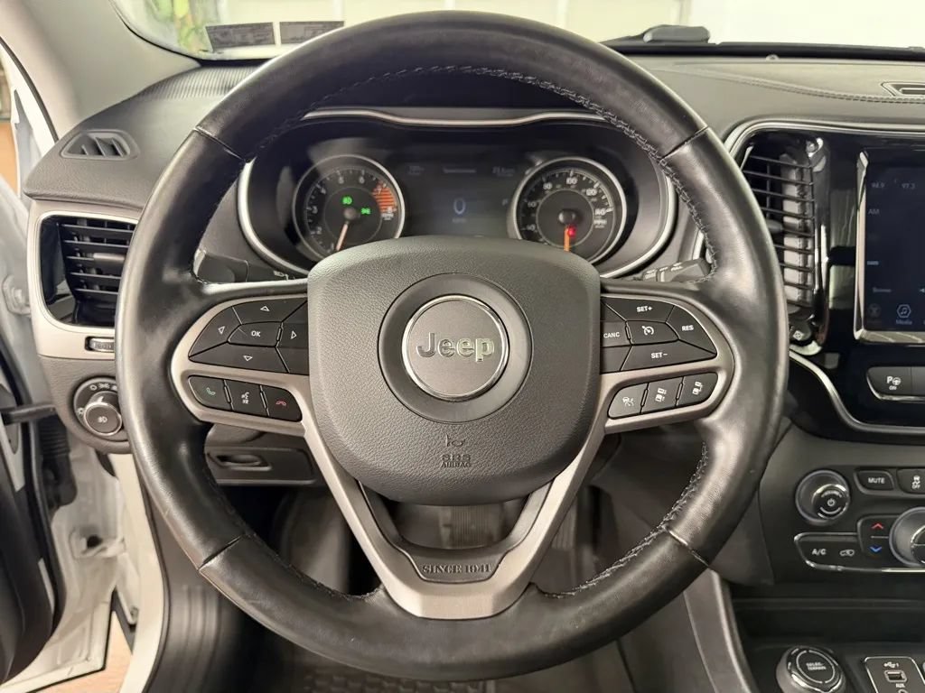 Used 2021 Jeep Cherokee Limited AWD/4WD image 20
