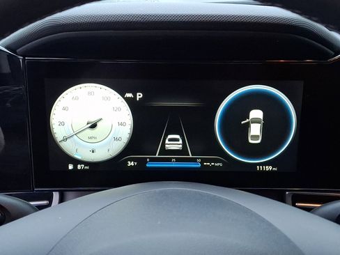 Certified 2023 Hyundai Elantra Limited w/ Cargo Package image 25