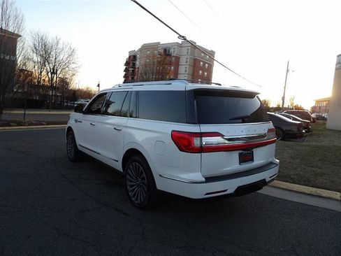 Used 2019 Lincoln Navigator L Reserve image 22