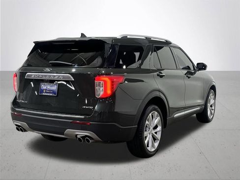 Used 2022 Ford Explorer Platinum w/ Equipment Group 601A image 10