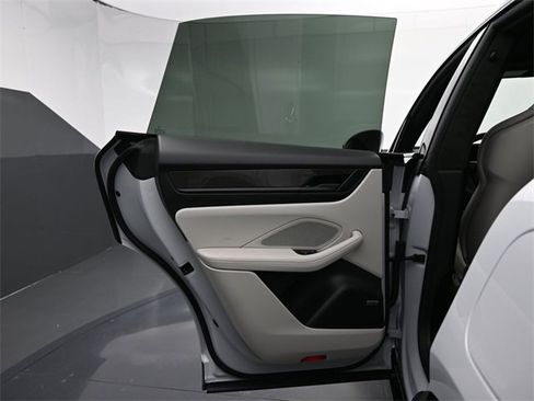 New 2025 Porsche Macan Turbo Electric image 20