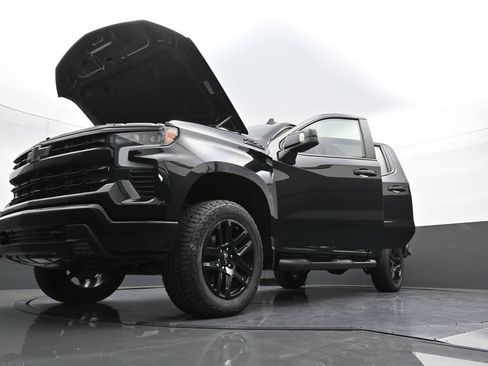 Used 2023 Chevrolet Silverado 1500 LT Trail Boss w/ LT Trail Boss Premium Package AWD/4WD image 38