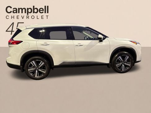 Used 2025 Nissan Rogue SL w/ SL Premium Package FWD image 7