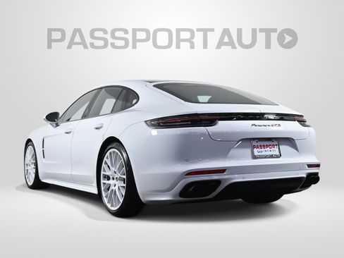Used 2020 Porsche Panamera GTS image 5