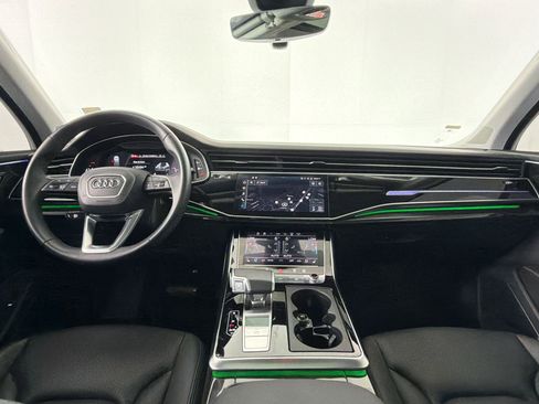 Used 2023 Audi Q7 3.0T Prestige AWD/4WD image 13