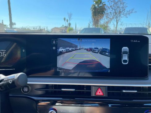 Used 2025 Kia K5 LXS image 22