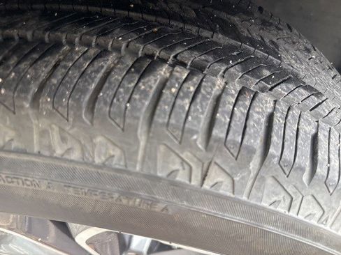 Used 2020 Honda CR-V EX image 4