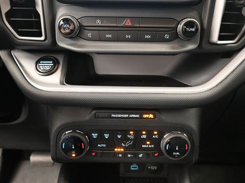 Used 2022 Ford Bronco Sport Outer Banks w/ Tech Package image 19