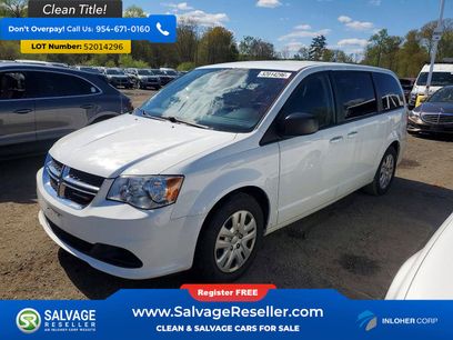 Used 2018 Dodge Grand Caravan SE