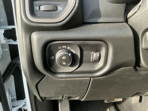 New 2026 RAM 3500 Tradesman AWD/4WD image 22