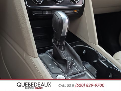 Used 2022 Volkswagen Atlas SE FWD image 16