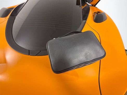 Used 2025 McLaren GTS image 23