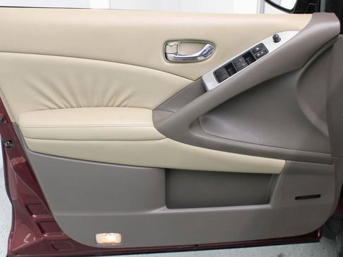 Used 2010 Nissan Murano SL w/ Leather Pkg AWD/4WD image 36