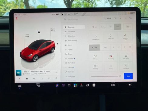 Used 2022 Tesla Model Y Long Range AWD/4WD image 29