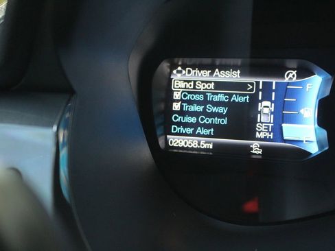 Used 2021 Ford Ranger Lariat w/ Equipment Group 501A High image 38