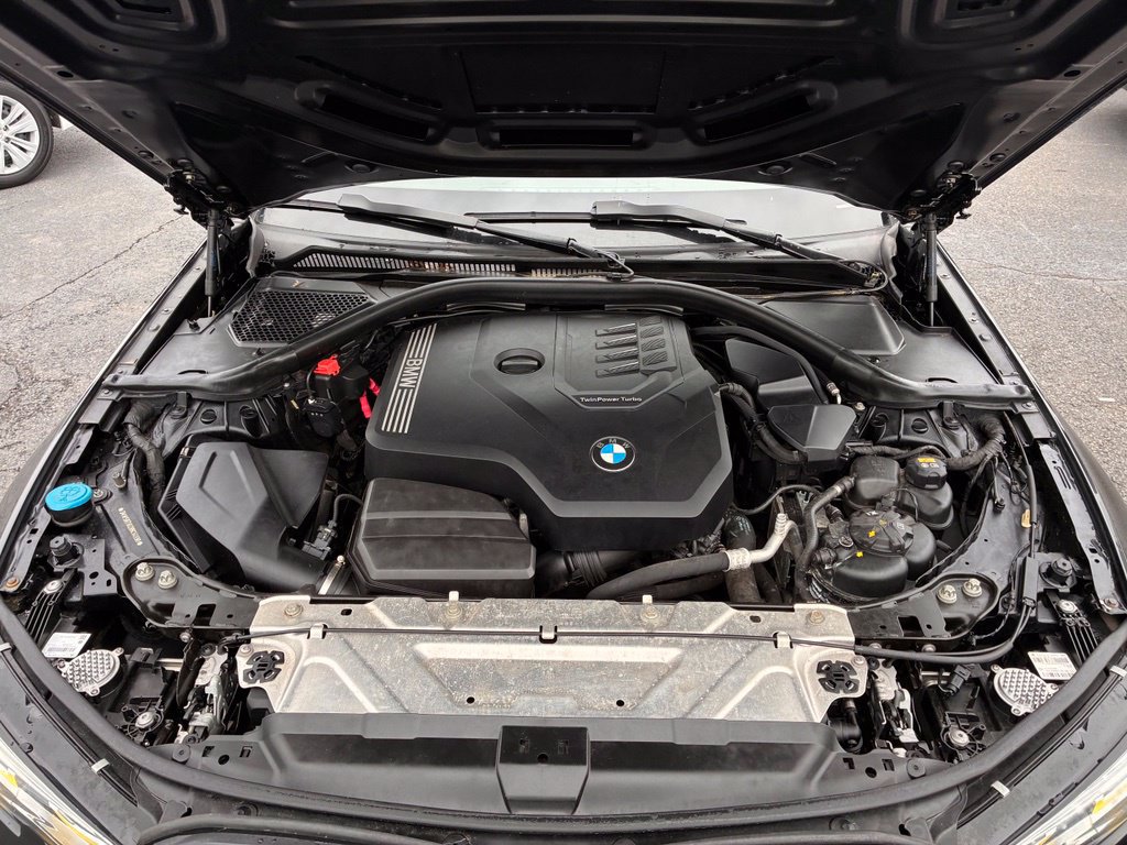 Used 2022 BMW 330i xDrive Sedan w/ Driving Assistance Package AWD/4WD image 9