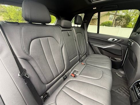 Used 2019 BMW X5 xDrive40i w/ Off-Road Package AWD/4WD image 29