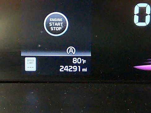 Used 2023 Kia Soul S FWD image 12
