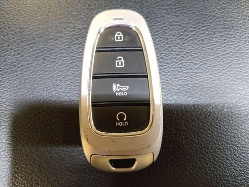 Used 2022 Hyundai Santa Fe Calligraphy AWD/4WD image 32