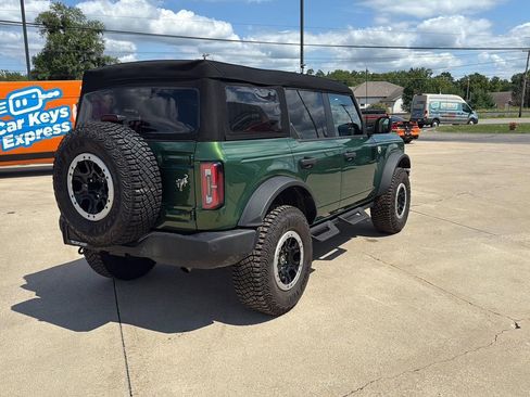 Used 2024 Ford Bronco Big Bend w/ Sasquatch Package image 5