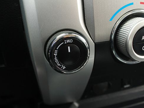 Used 2019 Toyota Tundra Limited image 28