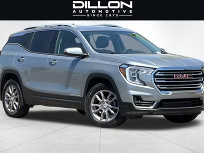 Used 2024 GMC Terrain SLT