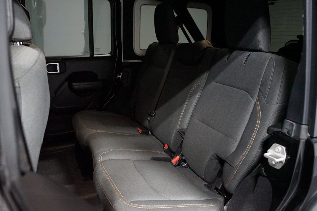 Used 2024 Jeep Wrangler Unlimited Sport AWD/4WD image 28