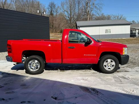 Used 2008 Chevrolet Silverado 1500 W/T image 8