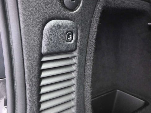 Used 2021 Dodge Durango SXT AWD/4WD image 23