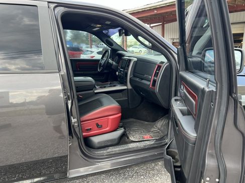Used 2016 RAM 1500 Rebel w/ Luxury Group AWD/4WD image 17