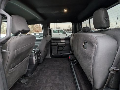 Used 2016 Ford F150 XLT w/ Equipment Group 302A Luxury image 26