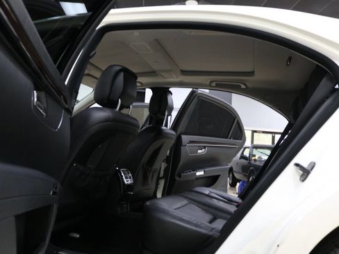 Used 2013 Mercedes-Benz S 550 4MATIC w/ Sport Pkg image 99