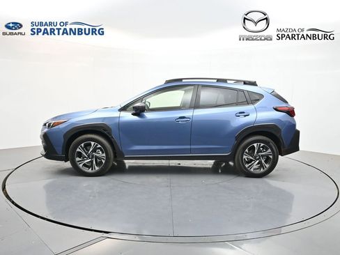 Used 2024 Subaru Crosstrek 2.0i Premium AWD/4WD image 4