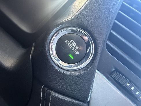 Used 2019 Chevrolet Suburban Premier image 44