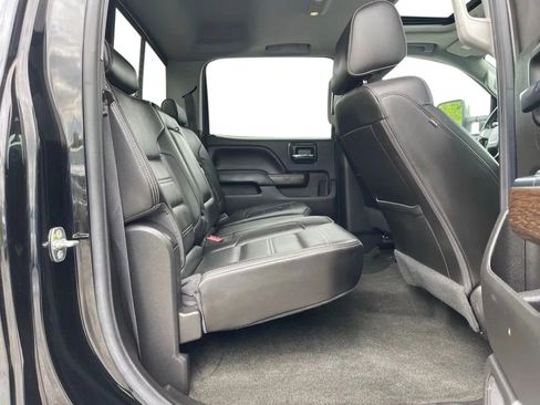 Used 2018 GMC Sierra 3500 Denali w/ Duramax Plus Package AWD/4WD image 18
