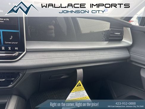 New 2026 Volkswagen Tiguan SE image 13