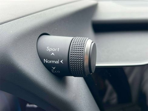 Certified 2025 Lexus UX 300h AWD image 28