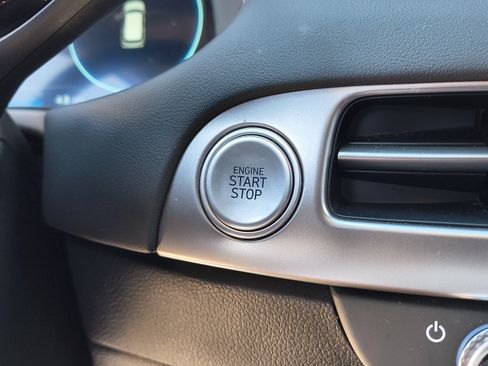 Used 2024 Hyundai Palisade SEL w/ Premium Package FWD image 30