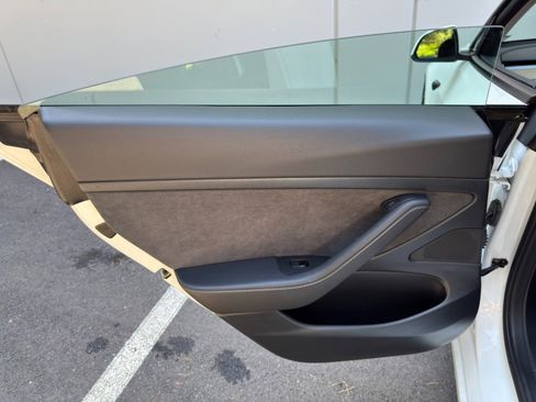 Used 2021 Tesla Model 3 Standard Range Plus RWD image 40
