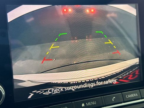 Used 2024 Nissan Altima 2.5 SV image 17