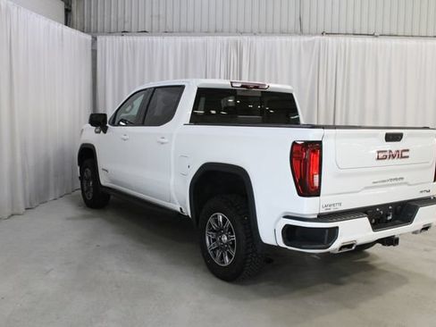 Used 2024 GMC Sierra 1500 AT4 w/ Technology Package AWD/4WD image 29