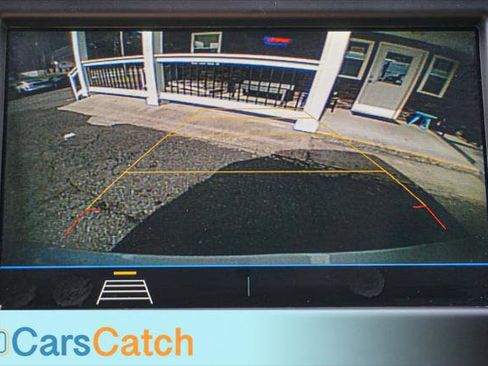 Used 2019 Chevrolet Equinox LS w/ LS Convenience Package image 29