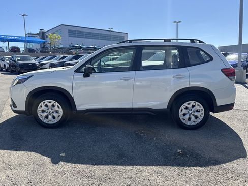 Certified 2023 Subaru Forester image 6