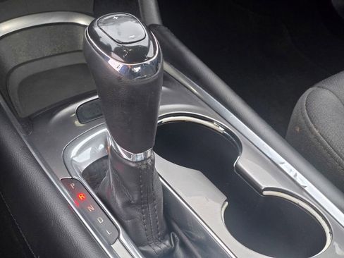 Used 2016 Chevrolet Malibu LT image 33