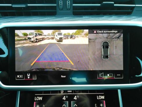 Used 2025 Audi A6 Premium Plus w/ Premium Plus Package AWD/4WD image 10