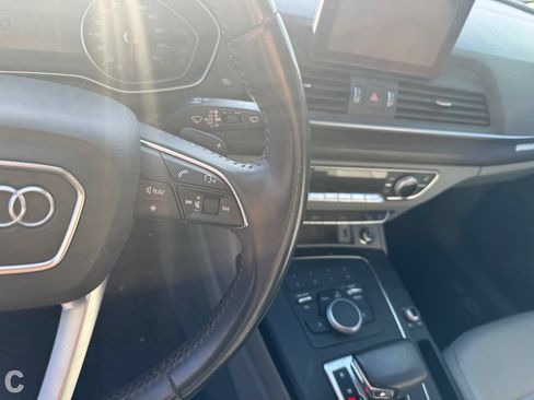 Used 2020 Audi Q5 2.0T Premium w/ Convenience Package AWD/4WD image 22