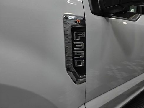 Used 2022 Ford F350 XL w/ Power Equipment Group AWD/4WD image 34