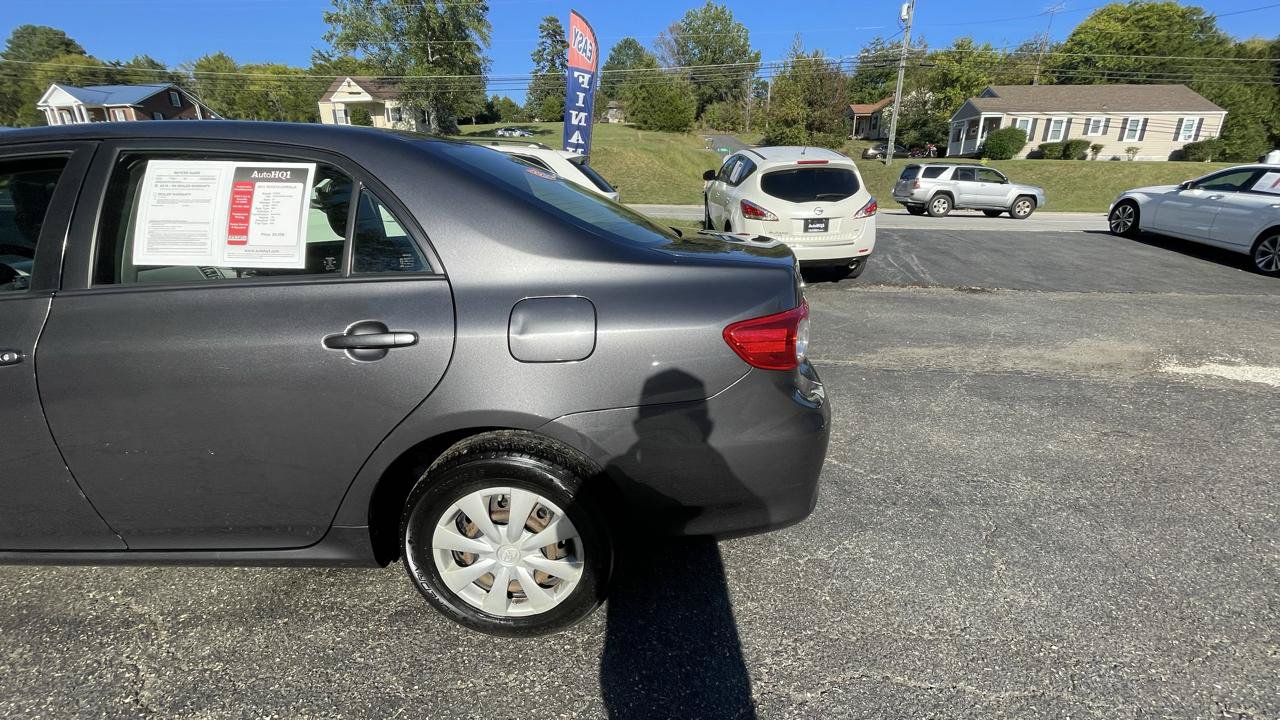 Used 2011 Toyota Corolla LE FWD image 5