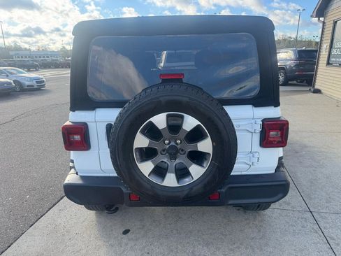Used 2021 Jeep Wrangler Unlimited Sahara w/ Dual Top Group image 6