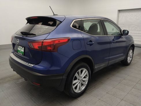 Used 2018 Nissan Rogue Sport S w/ S Appearance Package FWD image 9